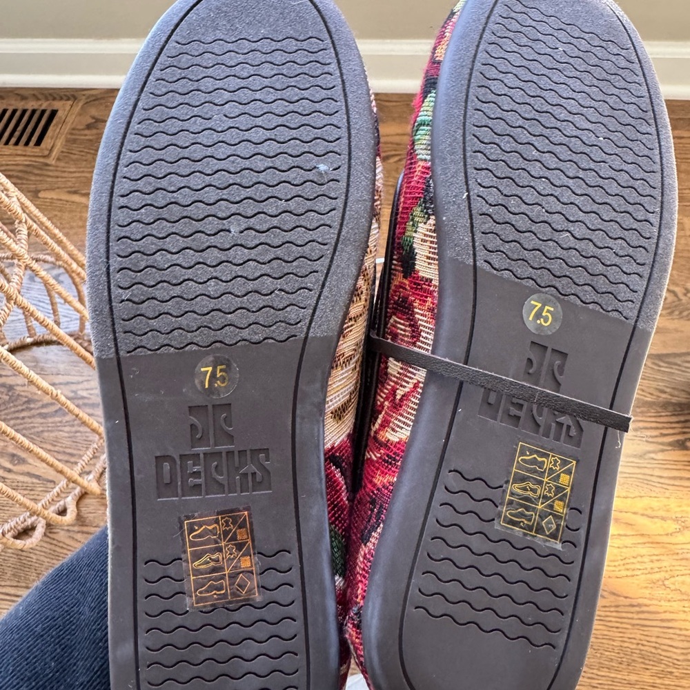 Jeffrey Campbell women’s boat shoes - Picture 4 of 4